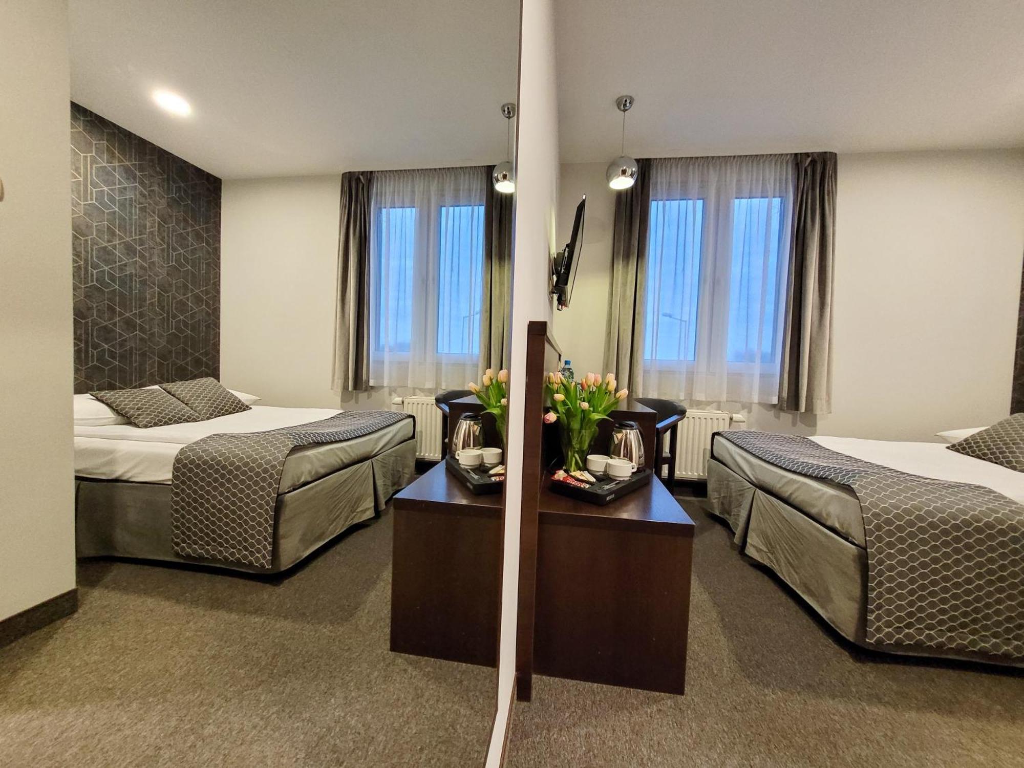 Hotel Fero Express Pokoje Klimatyzowane Ac — Photos 1