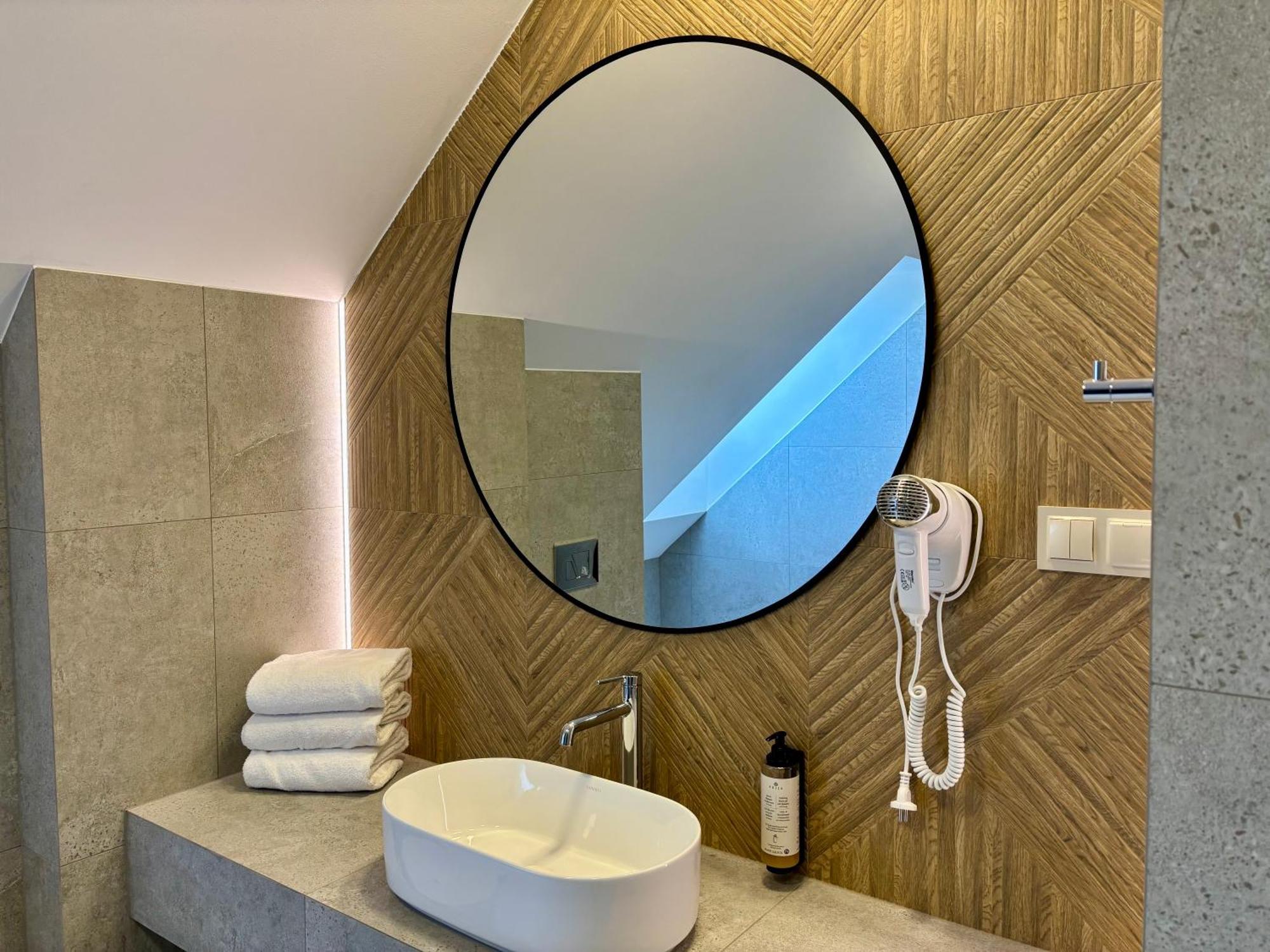 Hotel Fero Express Pokoje Klimatyzowane Ac — Photos 2